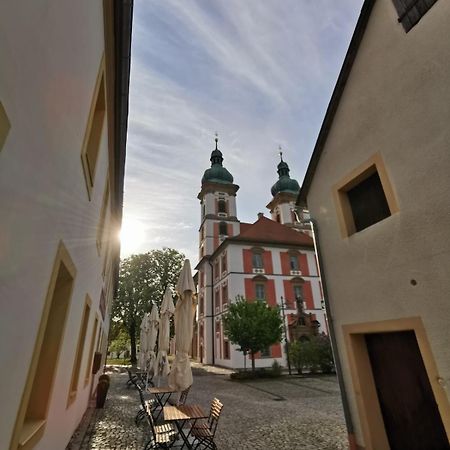 Hotel Kloster-Gasthof Speinshart Eschenbach in der Oberpfalz Exterior foto